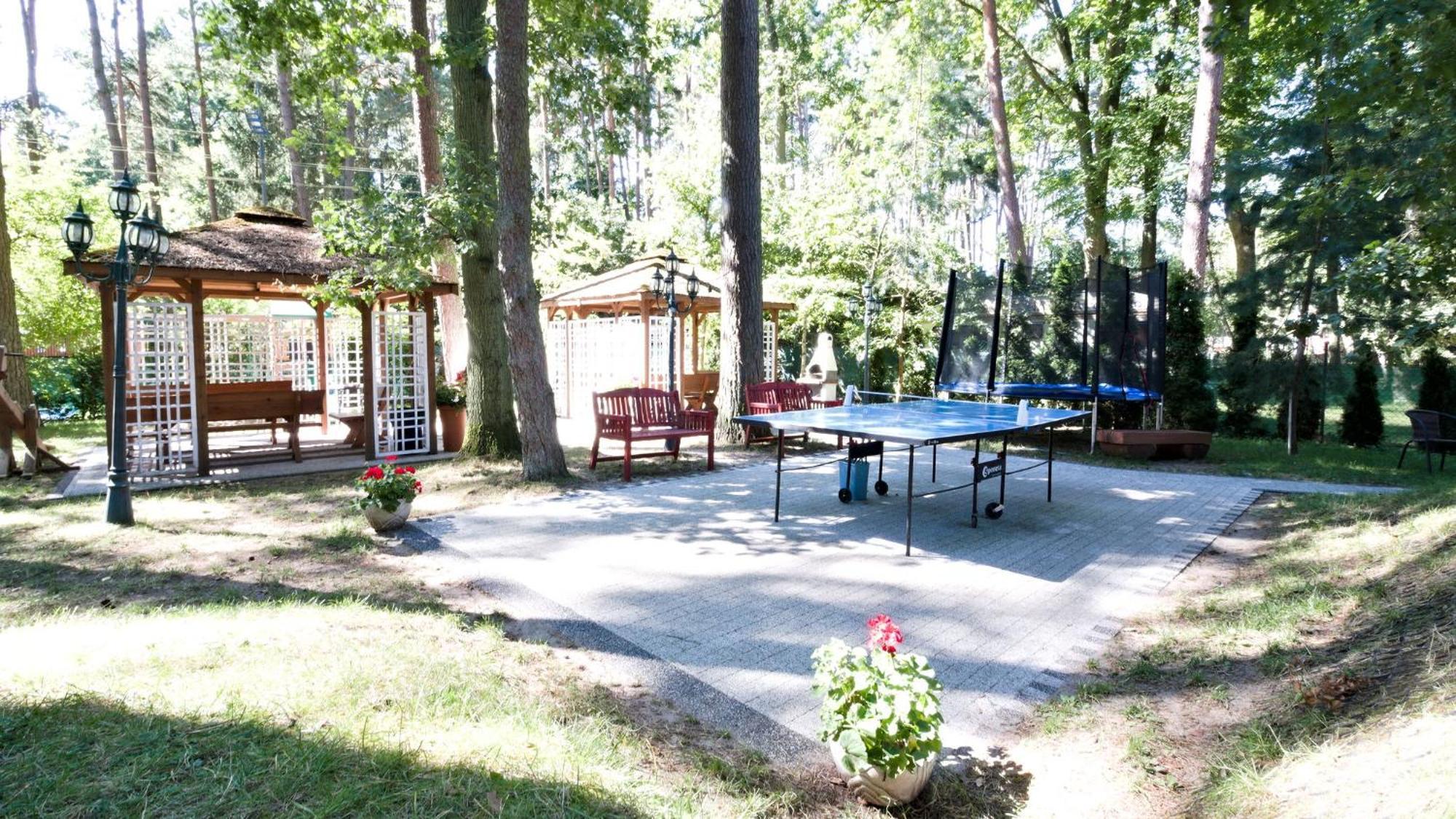 Lc Pokoje & Apartamenty Pobierowo Dış mekan fotoğraf