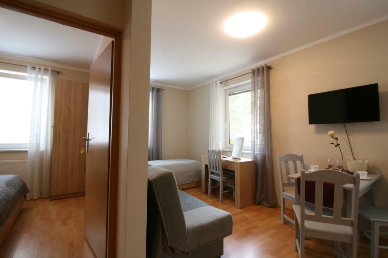 Lc Pokoje & Apartamenty Pobierowo Dış mekan fotoğraf
